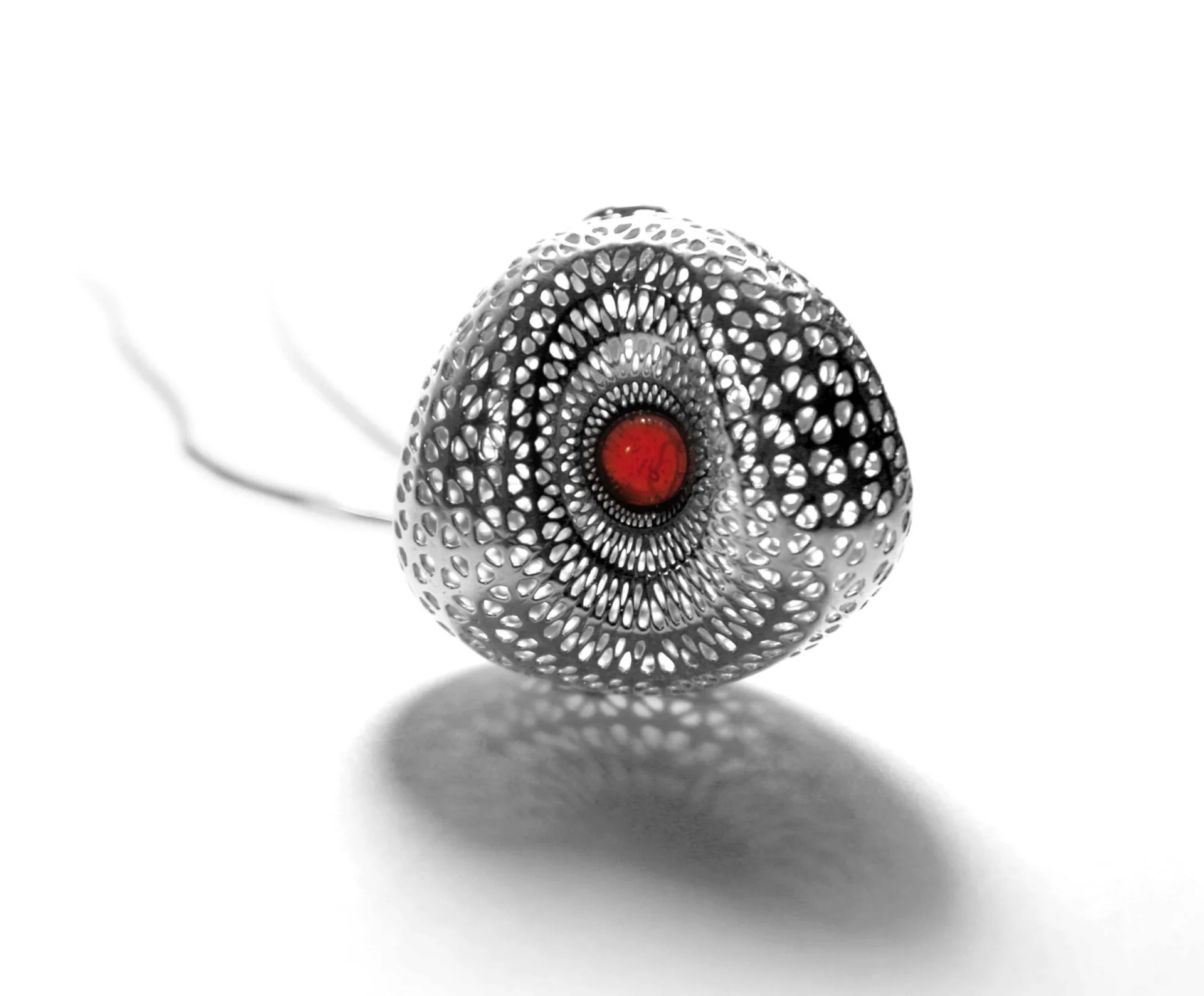 Marta flisykowska wisior: bursztyn bałtycki, srebro