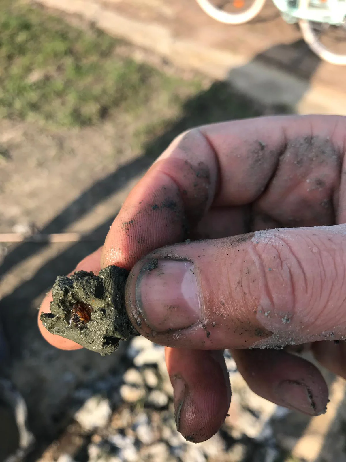 Bursztyn pozyskany w trakcie rozpoznania złoża na lubelszczyźnie. fot. white amber