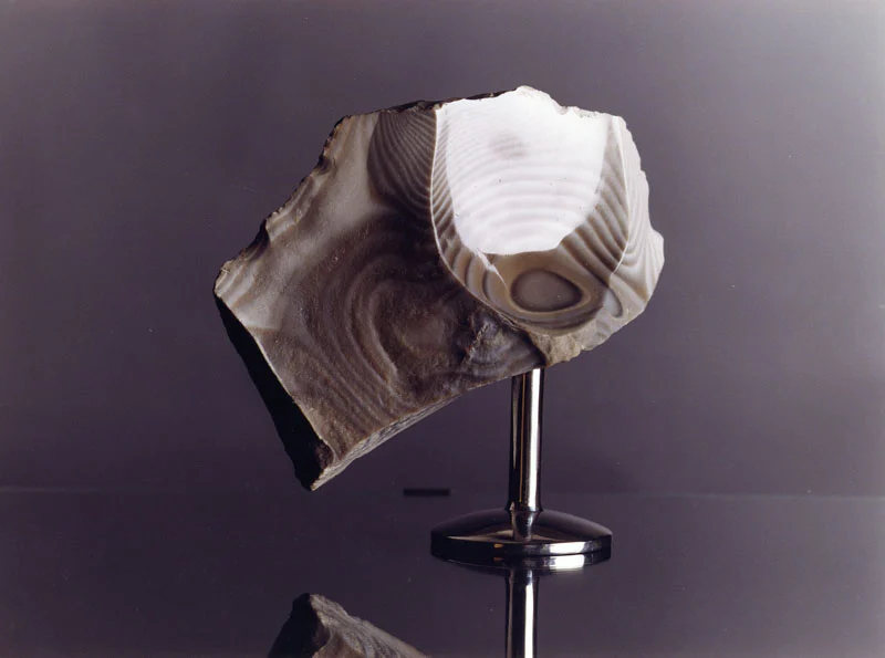 Jarosław kolec: obiekt kieliszek, krzemień pasiasty i srebro