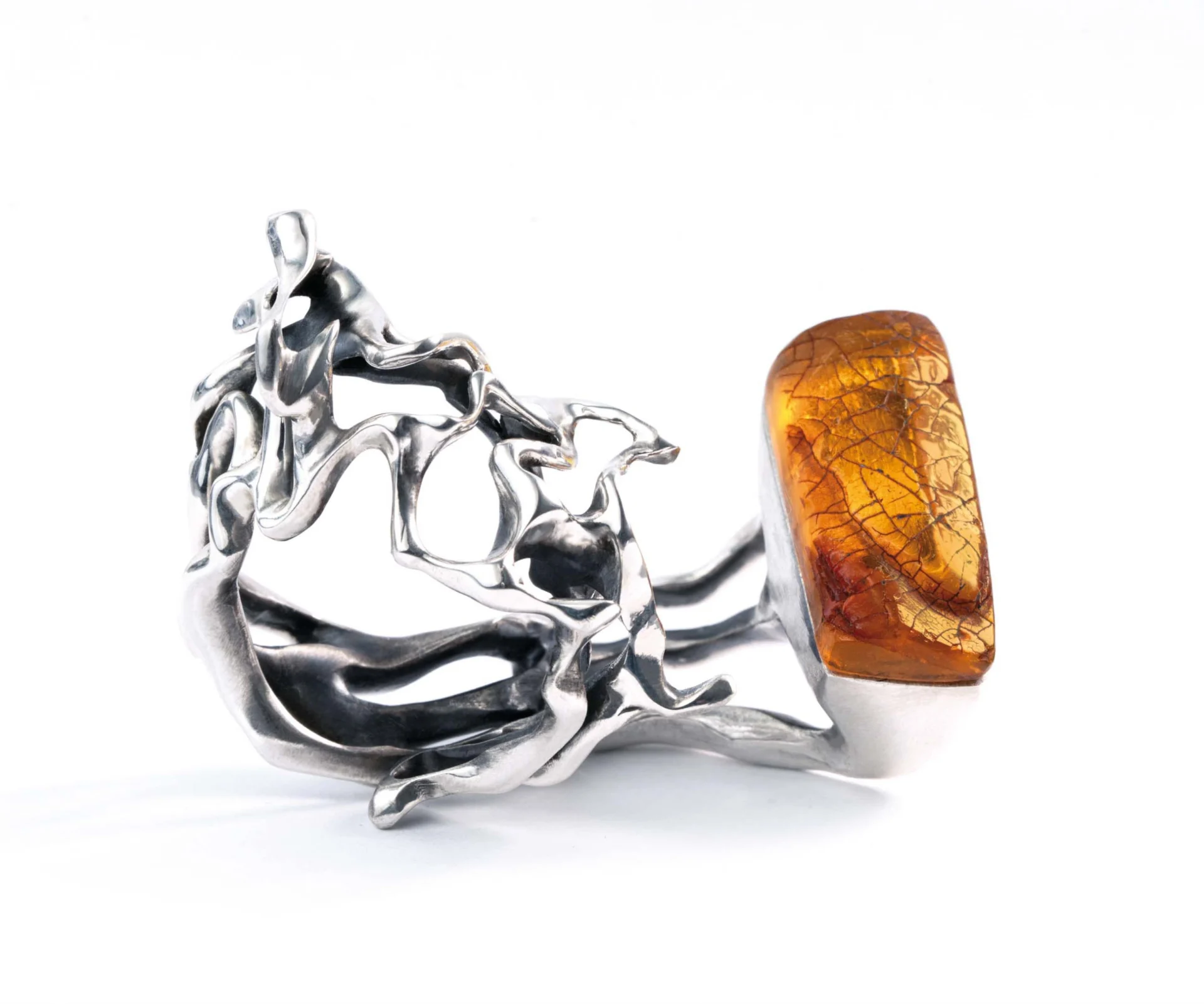 Lidia kozakiewicz nausznica: bursztyn bałtycki, srebro