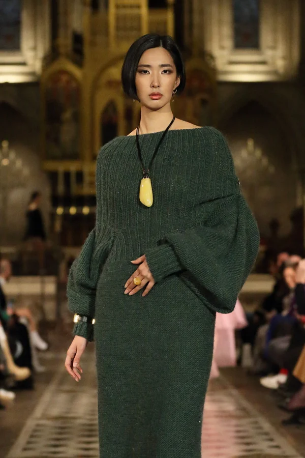 Galeria swetra i magdalena arłukiewicz (moda) & aleksander gliwiński (biżuteria). fot. atze pictures