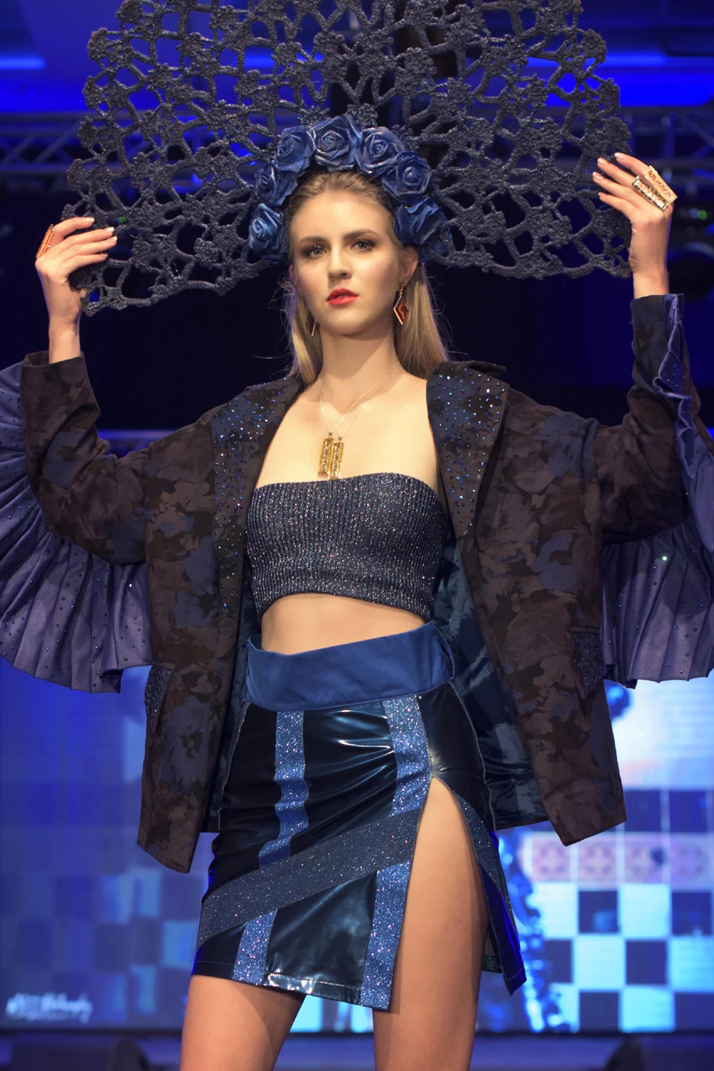 Polki folki moda: adrian lewandowski, biżuteria: amber apple. fot. anna rygielska