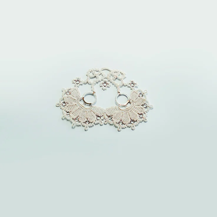 Beata i karolina legierskie (polska) kolia: nić bawełniana nr 200, srebrne ogniwa, granulat srebrny 999,9