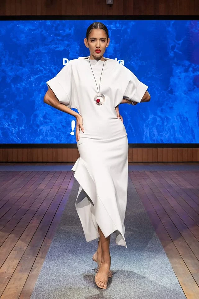 „nature essence”: dorota cenecka (biżuteria) & joanna weyna pudu (moda). fot. jacek ożóg