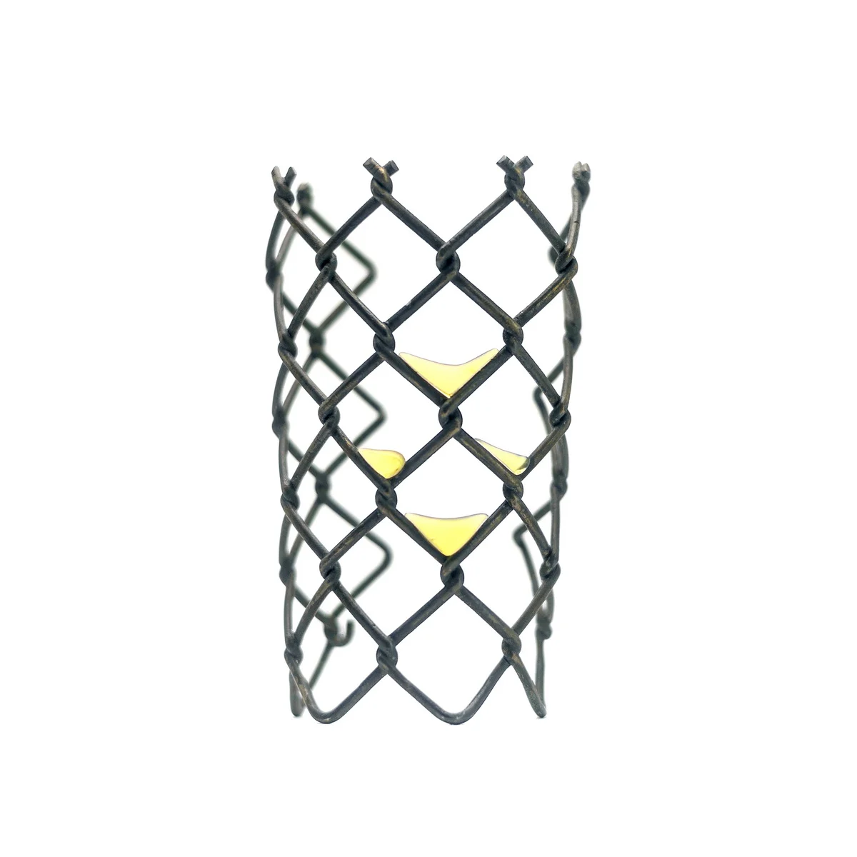 Alberto davila praca "still here", nagroda bursztynowa w konkursie amberif design award 2022