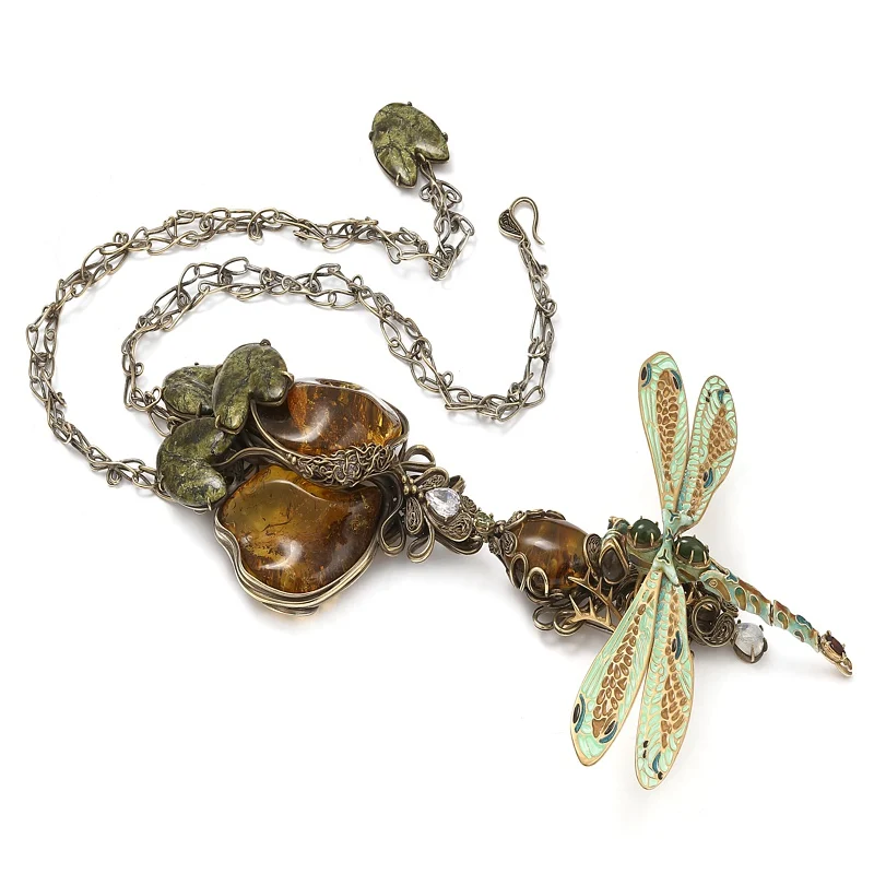 Iii miejsce – krzysztof konrad bondaruk za pracę „po drugiej stronie lustra wody…”