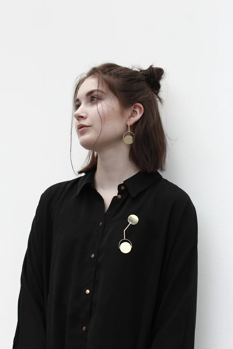 Angelika kwiatkowska lustra kolekcja broszki i kolczyki