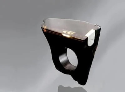 Art 7: pierścionek "Oxygen" - bursztyn, srebro