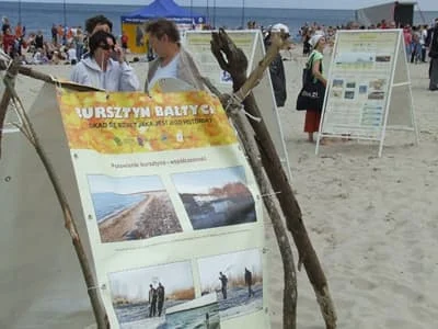 Ścieżka edukacyjna na plaży w Jantarze w 2009 r.