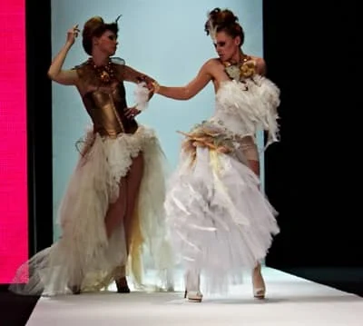 Widownia została wprowadzona w świat zapachów...