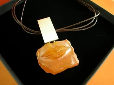 Naszyjnik "Bursztynowe usta" zostanie wręczony Henryce Krzywonos