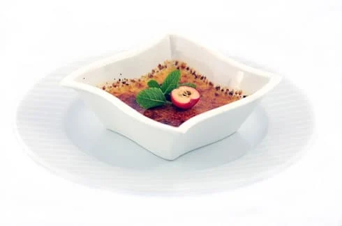 Creme brulee z bursztynową skorupką... pycha...