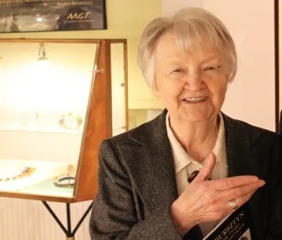 5460c4ee5f9847f4076f609166e1ebcc 978