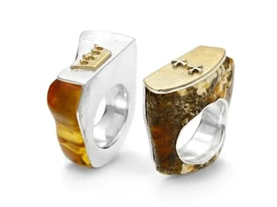 Paweł Rojewski: pierścień Duety, I miejsce w Ogólnopolskim Konkursie Złotników i Jubilerów Bursztynowe Rzemiosło, Gdańsk 2017