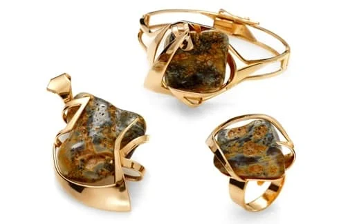 Ff0ad960f40342ea4a6526b7bde15bdc aaa